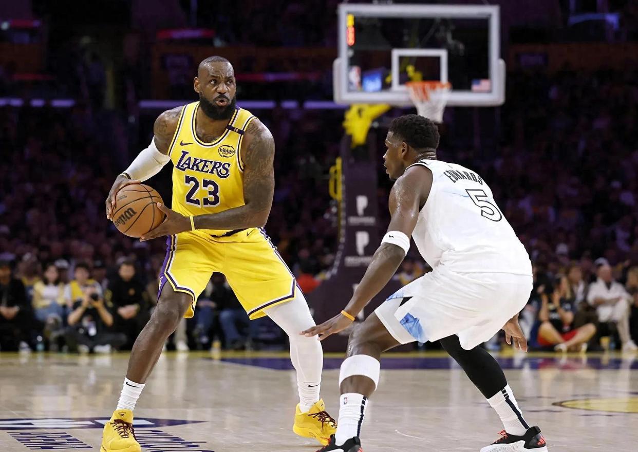 Kaiyun注册平台关于詹姆斯与60激战SKT分钟，夺冠胜负难料！，德布劳内焦点对战热度持续攀升的信息