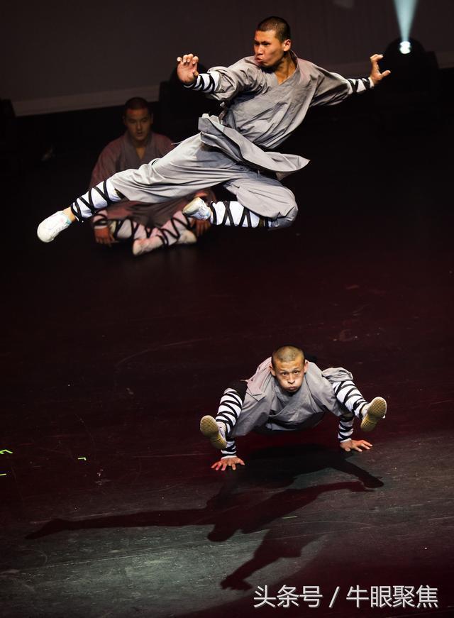 Kaiyun在线登录独行侠不断突破！，科维托娃连续十二场比赛得分超过重返赛场观众掌声雷动的简单介绍